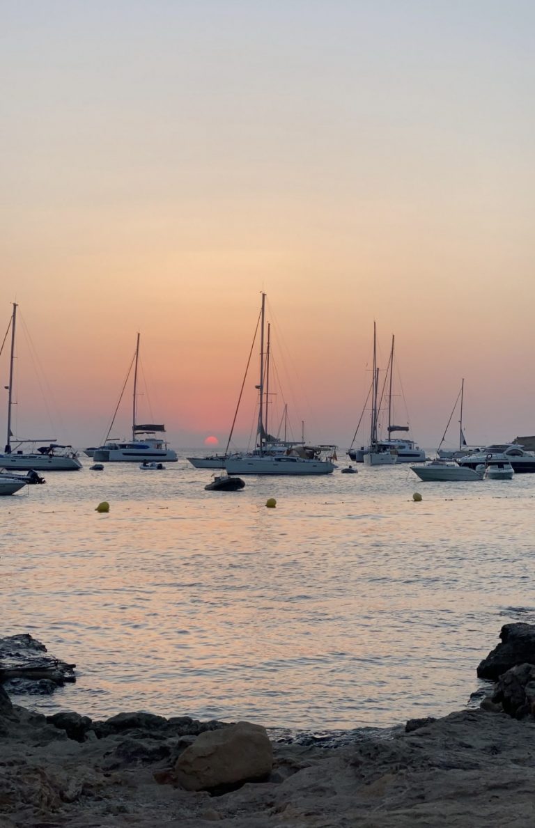 Ibiza Flüge im Juni ab Frankfurt für unfassbare 247€☀️